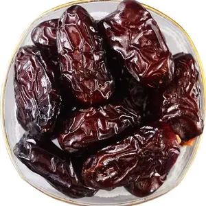 Berries And Nuts Premium Jumbo Size Kalmi Dates | Safavi Dates | 500 Grams