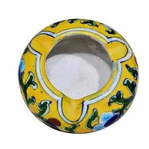 Ceramic Ash Tray (7 cm x 4 cm x 6 cm)