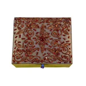 Jewellery Box inch in Zari work (15cm x12.5cm x6.5cm)