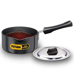 Hawkins Futura Hard Anodised Saucepan with Stainless Steel Lid Capacity 1.5 Litre Diameter 16 cm Thickness 3.25 mm Black (AS15S)