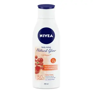 NIVEA Body Lotion Natural Glow Cell Repair SPF 15 & 50x Vitamin C 200 ml
