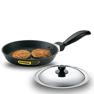 Hawkins Futura Nonstick Frying Pan with Stainless Steel Lid Capacity 0.5 Litre Diameter 18 cm Thickness 3.25 mm Black (NF18S)