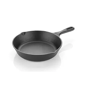 Highkind cast Iron Skillet Frying pan 8 inch pre Seasoned Perfect for Cooking on Gas Induction and Electric cooktops - Black