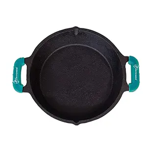 70'S KITCHEN Cast Iron Double Handle Skillet Pan with Sillicon Handle for Cooking - Pre-Seasoned 10Inch Black