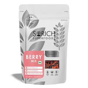 SORICHSUPERFOODS Dried Berries Mix - 250 Gm - Mixture of Cranberry Bluberry Goji Berry Strawberry for Healthy Eating | Rich in Antioxidant | Vegan | Gluten Free