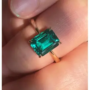 Saasvijewels Double Stone Engagement Emerald ring 2 Stone Emerald ring Wedding Ring Radiant cut ring Pear ring 2 stone mothers ring Green stone ring