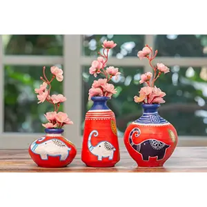 Karru Krafft Wheel Thrown Terracotta Clay Madhubani Printed Firozi Flower Vase for Indoor / Home Decoration Table Top Resort Decoration and Ideal for Gifting Set of 3 Red (19.05 x 14.06 x 10.15 cm)