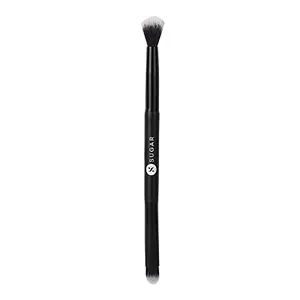 SUGAR Cosmetics - Blend Trend - 413 Flat + Round XL Dual Eyeshadow Brush (Flat and Extra Round Tip) - Synthetic Bristles and Wooden Handle
