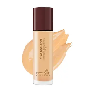 Biotique Natural Makeup Diva Radiance Illuminating Foundation Almond Glow 30ml