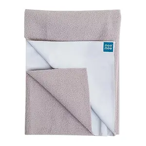 Mee Mee Small-Sized Reusable Waterproof Cotton Bed Protector Sheet with Extra Absorbency in Dark Pink and Grey (50cm x 70cm)