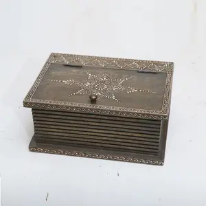 BOXED-IN BEAUTIES WOODEN JEWELLERY BOX (9INX7IN)