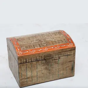 BOXED-IN BEAUTIES WOODEN JEWELLERY BOX (10INX7IN)