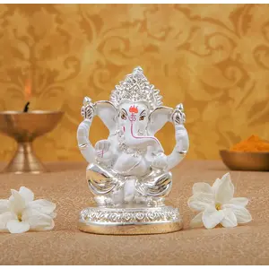 CHURU SILVERWARE Ceramic Lord Ganesh Idol 7X4X4 Cm Silver and White