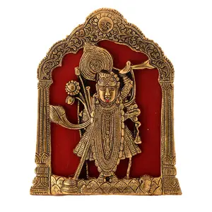CHURU SILVERWARE Handicraft Shri Nath Ji Idol Color Gold