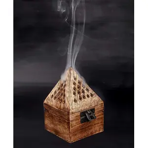 SAHARANPUR HANDICRAFTS Wooden Handicrafts Handmade Incense Sticks Holder/Wooden Pyramid Incense Box Fragrance Stand Holder/Dhoop Agarbati(Pyramid)