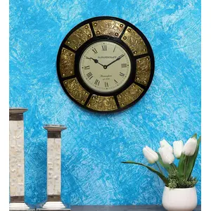 SAHARANPUR HANDICRAFTS Designer Antique Floral Design Wooden & Metal Analogue Round Brass Wall Clock for Modern Home Decor Ideal for Living Room Bedroom Kitchen Office (12 x 12 INCH)