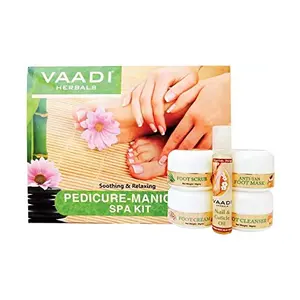 Vaadi Herbals Pedicure Manicure Kit with Grapeseed Extract and Fenugreek - Soothing and Relaxing - ALL Natural - Suitable for All Skin Types and Both for Men and Women - 135 Grams