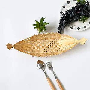 CANE & BAMBOO CRAFTS Bamboo Woven Fruit Plate Dessert Basket Food Plate Woven Boat Shape Creative Kitchen Food Basket Length 12.59 "(32 Cm) Pack of -10