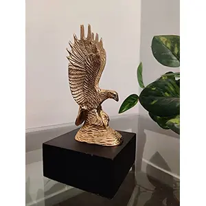BRASS CRAFTS Metal Flying Eagle with Base Showpiece Decorative Statue Antique Showpiece Memento Trophy Award Vastu Power Strength Made in India