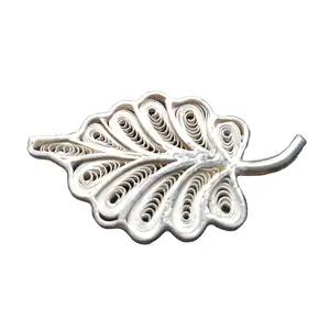 SILVER FILIGREE CRAFT - CHANDI TARKASHI Silver Filigree Jewellery Leaf shaped Brooch For Women (SJ-Brooch-992)