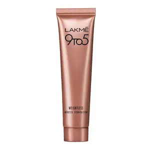Lakme 9 to 5 Weightless Mousse Foundation - Rose Ivory -6 gm