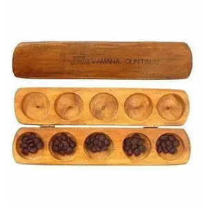 Ancient Living Vamana Guntalu / Pallanghuzi / Mancala wooden Board Game