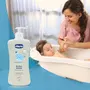 Chicco No-tears Shampoo for Soft and Tangle-free Baby Hair Dermatologically tested Paraben free (500 ml), 4 image